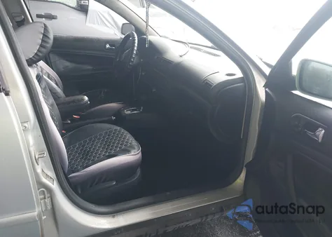 1999 Volkswagen Passat Gls from USA, damaged, VIN WVWMA63B3XE499596